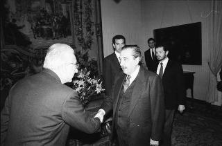 Incontro del Presidente della Repubblica Francesco Cossiga con Raul Alfonsin, ex Presidente della Repubblica Argentina