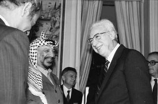 Incontro del Presidente della Repubblica Francesco Cossiga con Yasser Arafat, Presidente dell'OLP