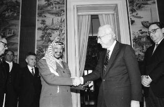 Incontro del Presidente della Repubblica Francesco Cossiga con Yasser Arafat, Presidente dell'OLP