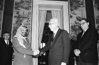 Incontro del Presidente della Repubblica Francesco Cossiga con Yasser Arafat, Presidente dell'OLP