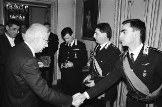 Incontro con una delegazione allievi della Scuola sottufficiali dei Carabinieri di Firenze, in servizio di Guardia d'Onore al Palazzo del Quirinale