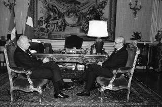 Il Presidente della Repubblica Francesco Cossiga riceve in udienza Alberto Bemporad, commissario generale per l'"Esposizione internazionale specializzata Genova 1992"