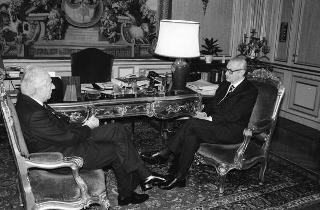 Il Presidente della Repubblica Francesco Cossiga riceve in udienza Alberto Bemporad, commissario generale per l'"Esposizione internazionale specializzata Genova 1992"