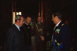 Il Presidente della Repubblica Francesco Cossiga riceve il Generale di Squadra Aerea Stelio Nardini, nuovo Capo di Stato maggiore dell'Aeronautica
