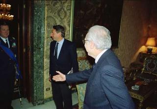 Il Presidente della Repubblica Francesco Cossiga riceve il Generale di Squadra Aerea Stelio Nardini, nuovo Capo di Stato maggiore dell'Aeronautica