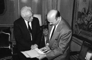 Incontro del Presidente della Repubblica Francesco Cossiga con Manfred Woerner, Segretario generale della NATO