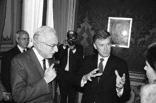 Incontro del Presidente della Repubblica Francesco Cossiga con il Vice Presidente degli USA Dan Quayle e la signora Quayle, e successiva udienza con gli esponenti della Fondazione Eisenhower