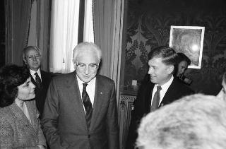 Incontro del Presidente della Repubblica Francesco Cossiga con il Vice Presidente degli USA Dan Quayle e la signora Quayle, e successiva udienza con gli esponenti della Fondazione Eisenhower