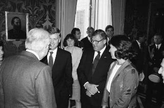 Incontro del Presidente della Repubblica Francesco Cossiga con il Vice Presidente degli USA Dan Quayle e la signora Quayle, e successiva udienza con gli esponenti della Fondazione Eisenhower