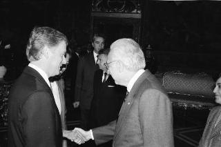 Incontro del Presidente della Repubblica Francesco Cossiga con il Vice Presidente degli USA Dan Quayle e la signora Quayle, e successiva udienza con gli esponenti della Fondazione Eisenhower