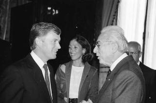 Incontro del Presidente della Repubblica Francesco Cossiga con il Vice Presidente degli USA Dan Quayle e la signora Quayle, e successiva udienza con gli esponenti della Fondazione Eisenhower