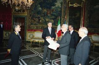 Anatoli Leonidovic Adamishin, nuovo ambasciatore dell'URSS: presentazione lettere credenziali