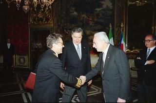 Anatoli Leonidovic Adamishin, nuovo ambasciatore dell'URSS: presentazione lettere credenziali
