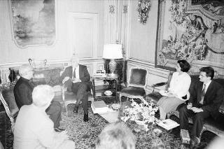 Incontro del Presidente della Repubblica Francesco Cossiga con Mons. Giovanni Saldarini, arcivescovo di Torino e una delegazione dell'Arcidiocesi