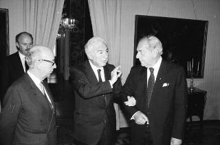 Incontro del Presidente della Repubblica Francesco Cossiga con Gabriel Valdes, presidente del Senato della Repubblica del Cile