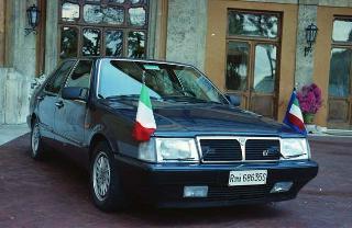 Cerimonia di consegna del nuovo Stendardo Presidenziale al Comando Carabinieri Guardie del Presidente della Repubblica