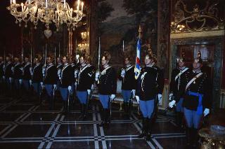 Cerimonia di consegna del nuovo Stendardo Presidenziale al Comando Carabinieri Guardie del Presidente della Repubblica