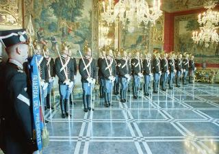 Cerimonia di consegna del nuovo Stendardo Presidenziale al Comando Carabinieri Guardie del Presidente della Repubblica