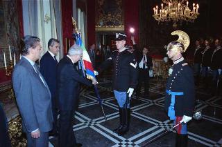 Cerimonia di consegna del nuovo Stendardo Presidenziale al Comando Carabinieri Guardie del Presidente della Repubblica