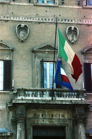 Cerimonia di consegna del nuovo Stendardo Presidenziale al Comando Carabinieri Guardie del Presidente della Repubblica