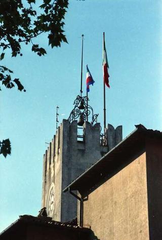 Cerimonia di consegna del nuovo Stendardo Presidenziale al Comando Carabinieri Guardie del Presidente della Repubblica
