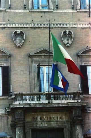 Cerimonia di consegna del nuovo Stendardo Presidenziale al Comando Carabinieri Guardie del Presidente della Repubblica