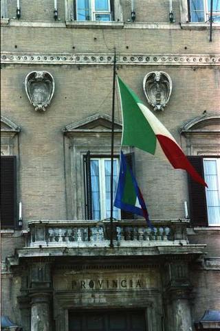 Cerimonia di consegna del nuovo Stendardo Presidenziale al Comando Carabinieri Guardie del Presidente della Repubblica