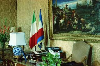 Cerimonia di consegna del nuovo Stendardo Presidenziale al Comando Carabinieri Guardie del Presidente della Repubblica