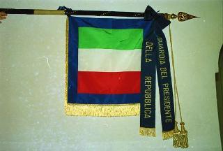 Cerimonia di consegna del nuovo Stendardo Presidenziale al Comando Carabinieri Guardie del Presidente della Repubblica