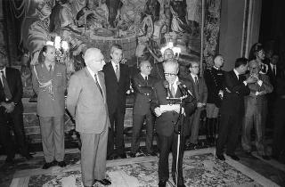 Udienza con  Gian Luigi Rondi, Presidente dell'Ente David di Donatello, con la giuria ed i candidati al Premio «David di Donatello» 1990