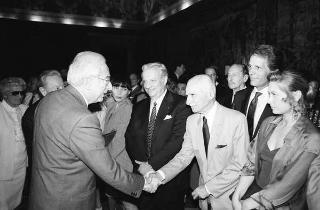 Udienza con  Gian Luigi Rondi, Presidente dell'Ente David di Donatello, con la giuria ed i candidati al Premio «David di Donatello» 1990