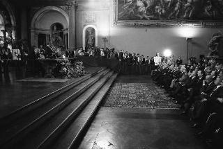 Visita a Firenze, in occasione dell'inaugurazione delle mostre "L'età di Masaccio. Il primo Quattrocento a Firenze" e "L'idea Ferrari" e del restauro degli affreschi di Masaccio nella chiesa di S. Maria del Carmine