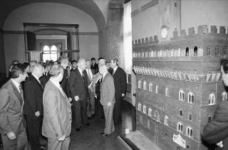 Visita a Firenze, in occasione dell'inaugurazione delle mostre "L'età di Masaccio. Il primo Quattrocento a Firenze" e "L'idea Ferrari" e del restauro degli affreschi di Masaccio nella chiesa di S. Maria del Carmine