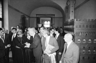 Visita a Firenze, in occasione dell'inaugurazione delle mostre "L'età di Masaccio. Il primo Quattrocento a Firenze" e "L'idea Ferrari" e del restauro degli affreschi di Masaccio nella chiesa di S. Maria del Carmine