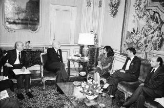 Incontro del Presidente della Repubblica Francesco Cossiga con Sid Ahmed Ghozali, ministro degli Affari Esteri della Repubblica Algerina Democratica e Popolare