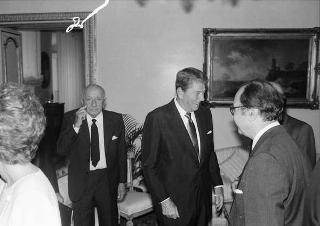 Incontro e successiva colazione con l'ex Presidente degli Stati uniti d'America, Ronald Reagan e signora