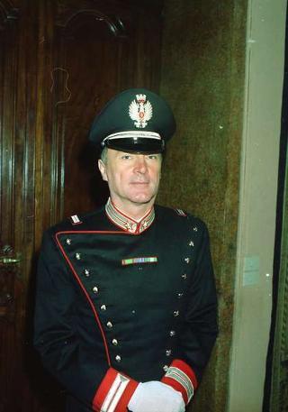 Il Presidente della Repubblica Francesco Cossiga riceve il Capitano di Vascello Alfredo Saitto, nuovo Consigliere militare aggiunto per la Marina