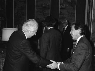 Il Presidente della Repubblica Francesco Cossiga riceve l'on.Virginio Rognoni, ministro della difesa, con Mario Tassone, presidente del Comitato di parlamentari per l'innovazione tecnologica, ed una delegazione del COPIT