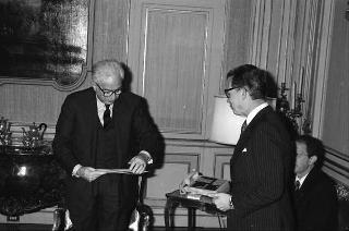Incontro del Presidente della Repubblica Francesco Cossiga con Lyuben Gotsev, ministro degli affari esteri della Repubblica Popolare di Bulgaria