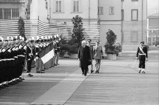 Intervento del Presidente della Repubblica,in forma privata,a Cairo Montenotte per la commemorazione di Francesco Cesare Rossi ed a Ferrania per una visita allo stabilimento della Società 3M. E visita a Stella San Giovanni presso la tomba del Presidente Sandro Pertini