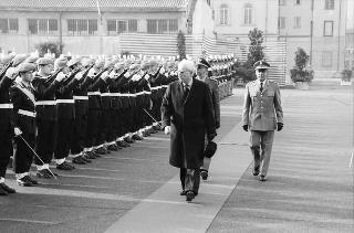 Intervento del Presidente della Repubblica,in forma privata,a Cairo Montenotte per la commemorazione di Francesco Cesare Rossi ed a Ferrania per una visita allo stabilimento della Società 3M. E visita a Stella San Giovanni presso la tomba del Presidente Sandro Pertini