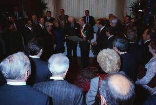 Intervento del Presidente della Repubblica,in forma privata,a Cairo Montenotte per la commemorazione di Francesco Cesare Rossi ed a Ferrania per una visita allo stabilimento della Società 3M. E visita a Stella San Giovanni presso la tomba del Presidente Sandro Pertini
