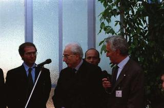 Intervento del Presidente della Repubblica,in forma privata,a Cairo Montenotte per la commemorazione di Francesco Cesare Rossi ed a Ferrania per una visita allo stabilimento della Società 3M. E visita a Stella San Giovanni presso la tomba del Presidente Sandro Pertini