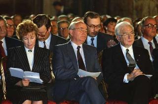 Visita ufficiale del Presidente dell'Unione delle Repubbliche Socialiste Sovietiche Mikhail Gorbaciov e della Signora Raissa Gorbaciova
