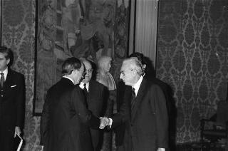 Incontro del Presidente Francesco Cossiga con i ministri degli affari esteri della "Pentagonale" ed una delegazione di parlamentari dei cinque Paesi facenti capo all'organismo