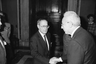 Incontro del Presidente Francesco Cossiga con i ministri degli affari esteri della "Pentagonale" ed una delegazione di parlamentari dei cinque Paesi facenti capo all'organismo