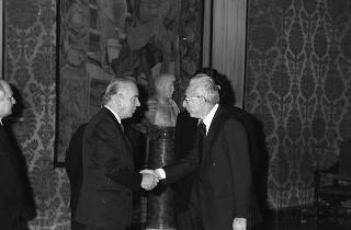 Incontro del Presidente Francesco Cossiga con i ministri degli affari esteri della "Pentagonale" ed una delegazione di parlamentari dei cinque Paesi facenti capo all'organismo