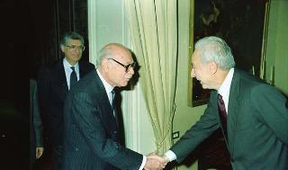 Incontro del Presidente della Repubblica Francesco Cossiga con l'avv. Enrico Randone, presidente e amministratore delegato delle Assicurazioni Generali