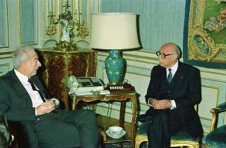 Incontro del Presidente della Repubblica Francesco Cossiga con l'avv. Enrico Randone, presidente e amministratore delegato delle Assicurazioni Generali