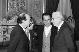 Cerimonia in onore del Sen. Prof. Giulio Carlo Argan, in occasione della pubblicazione del volume "Michelangelo architetto"